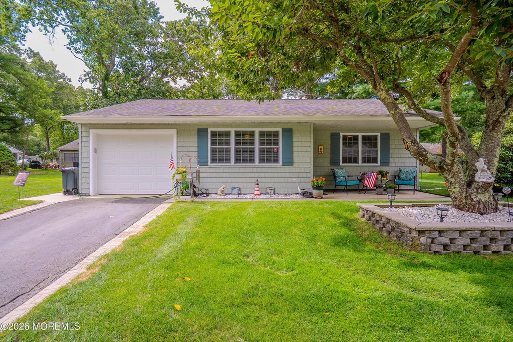 17 Texas Boulevard, Whiting