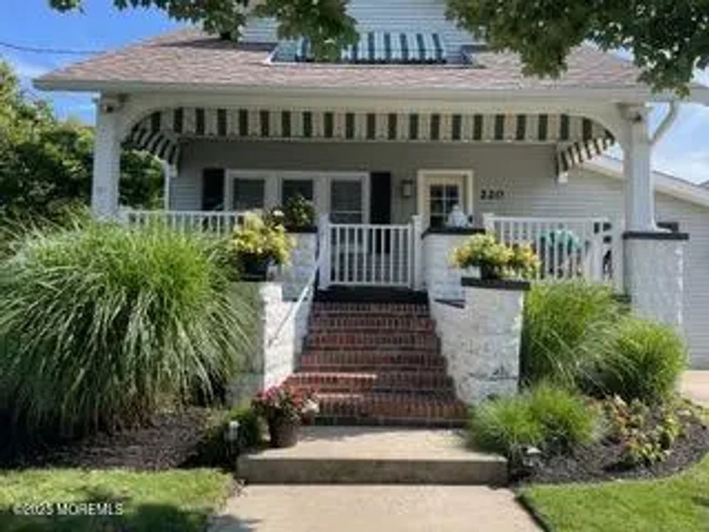 220 13th Avenue, Belmar