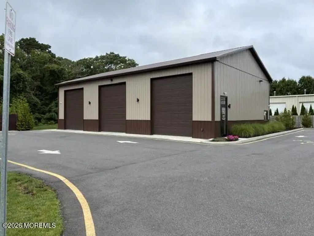 263 Drum Point Road Rear, Brick