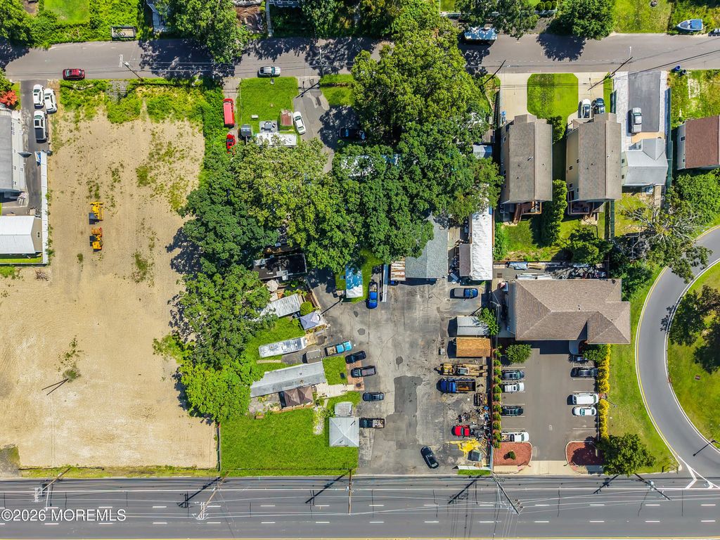 2120 Route 37, Toms River