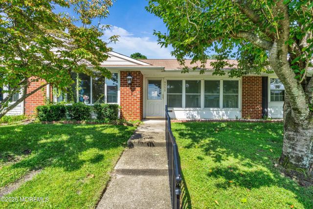 995 Argyll Circle B, Lakewood