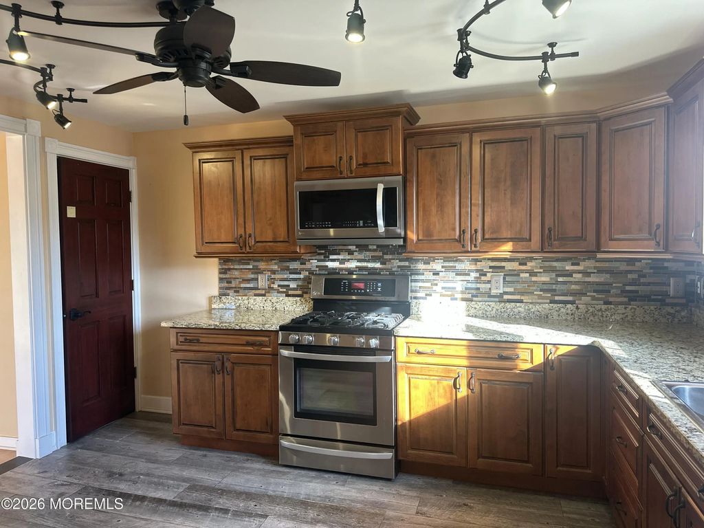 202 Monmouth Boulevard, Oceanport