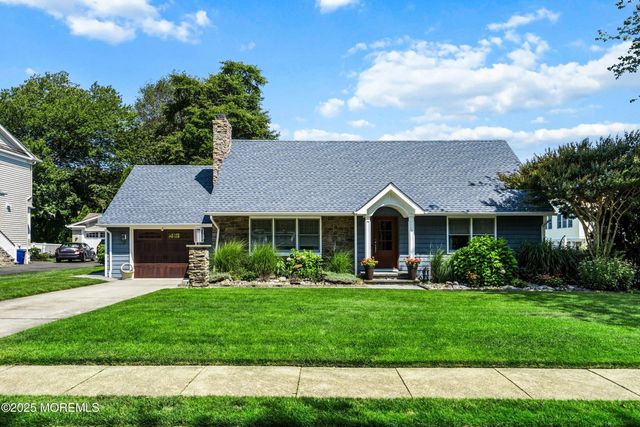 1204 Holly Place, Spring Lake Heights