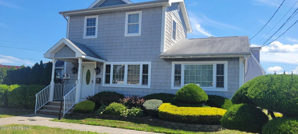 314 Maple Place, Keyport