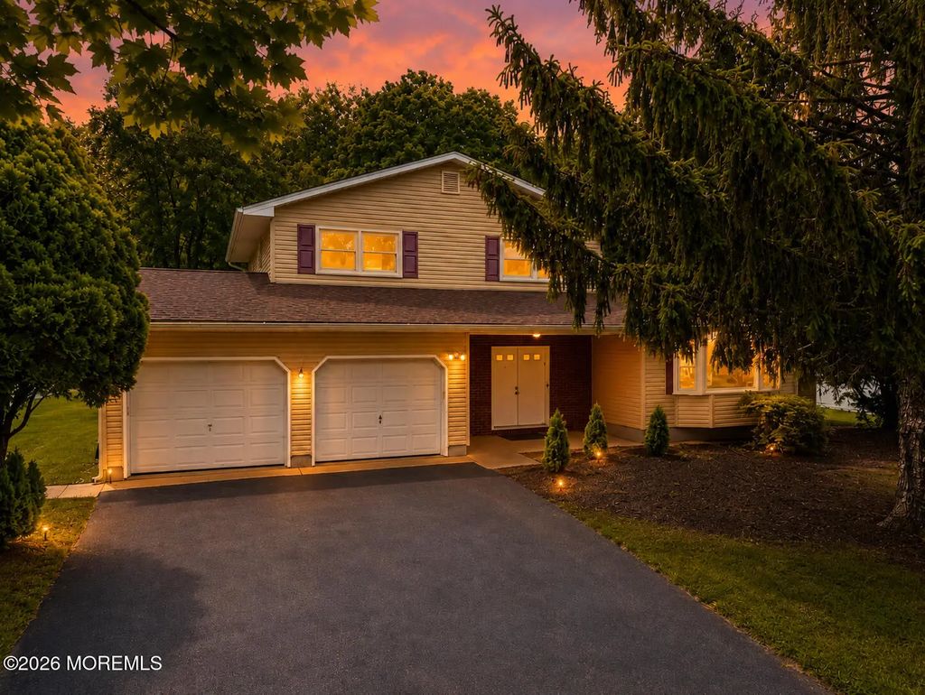 4 Alexander Road, East Brunswick