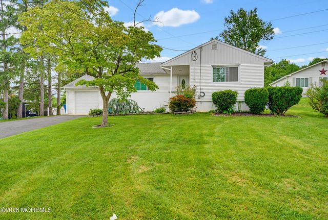 125 Higgins Road, Matawan