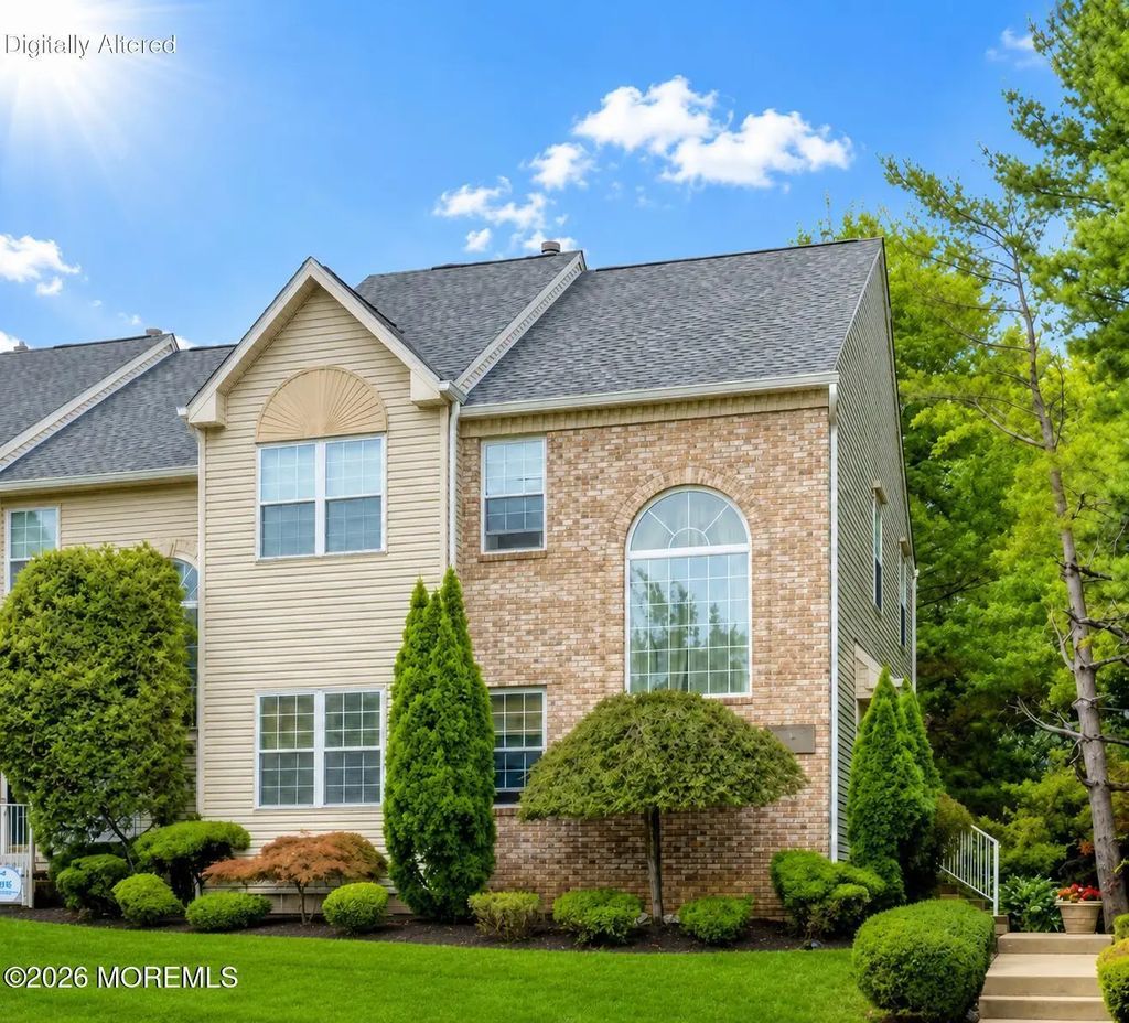 163 Yarmouth Court 43, Holmdel