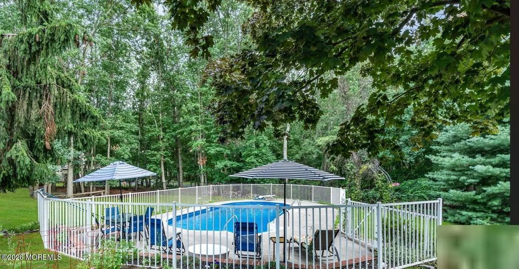50 S Longview Road, Howell