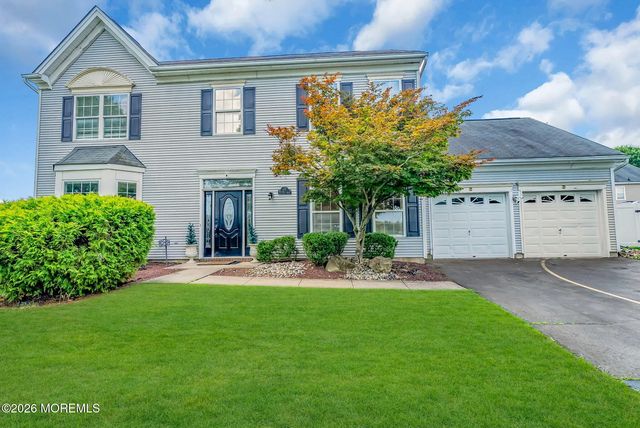 19 Vanderveer Road, Freehold