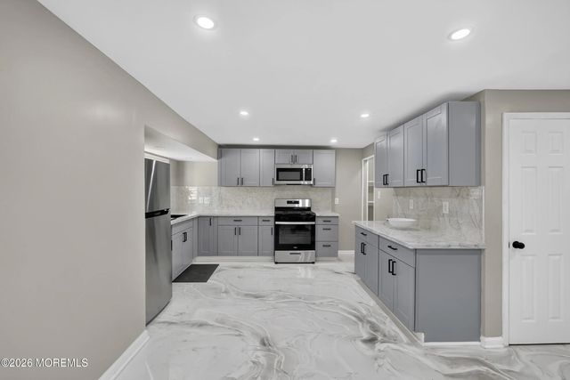 701 W Park Avenue, Lindenwold
