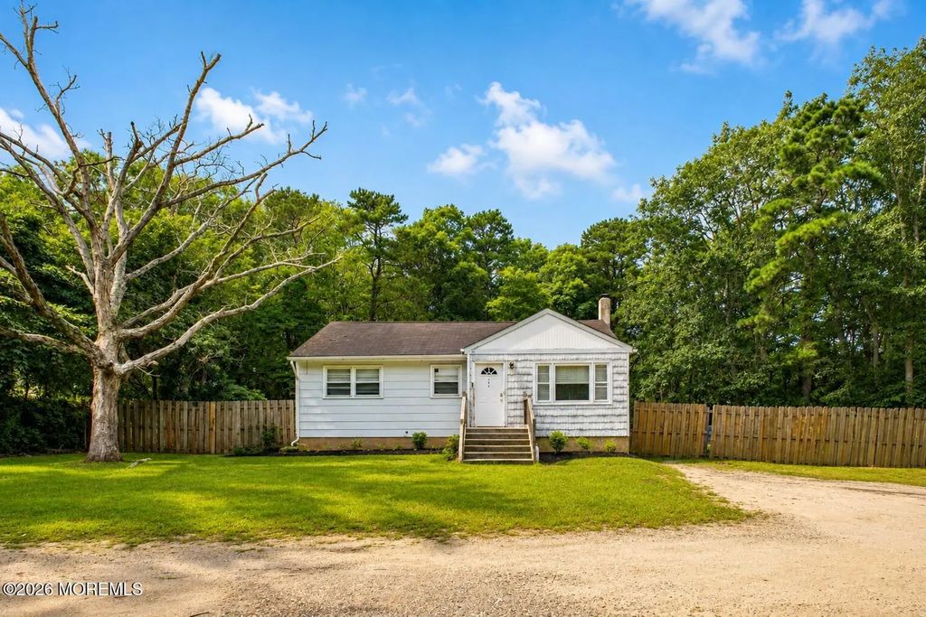 206 Burr Street, Barnegat