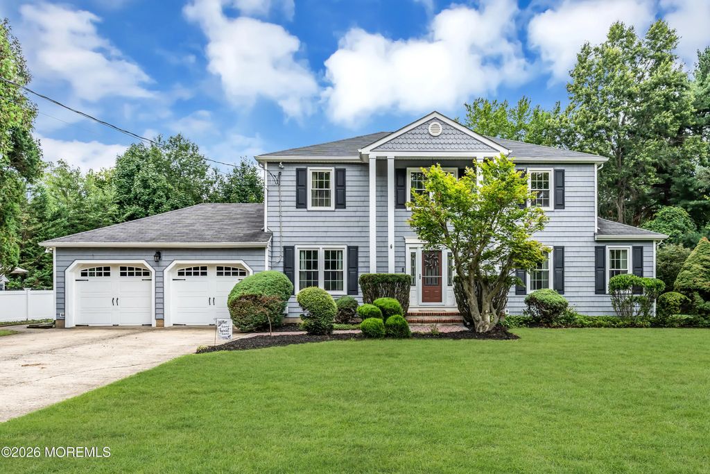1 Cherry Hill Road, Holmdel