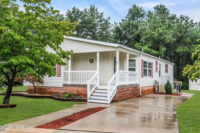 540 Momosa Drive, Whiting