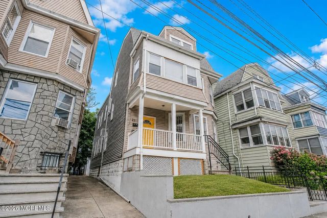 21 Gladstone Avenue, Newark
