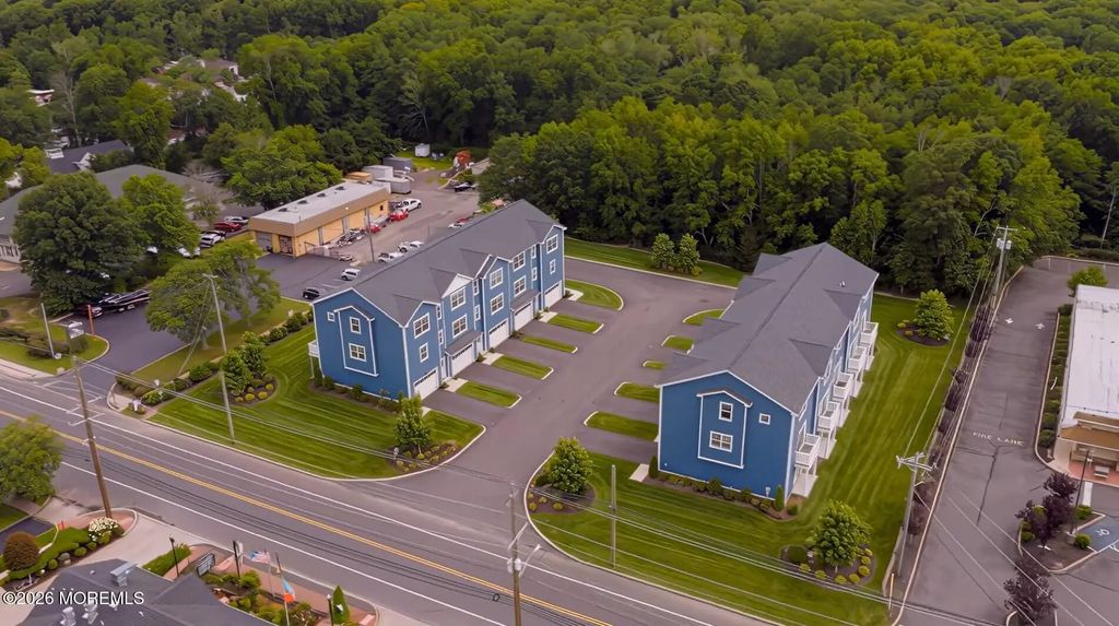 610 E Bay Avenue, Manahawkin