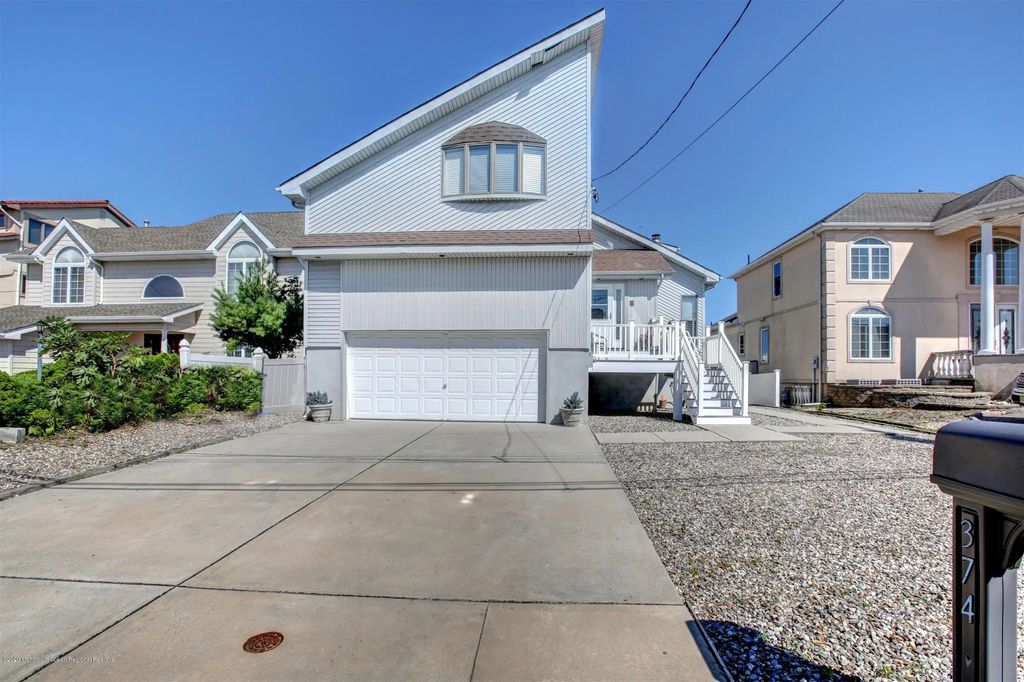 374 Aldo Drive, Toms River