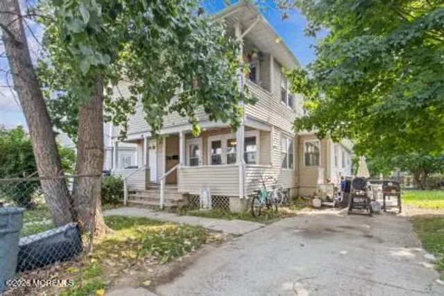 67 Sixth Avenue, Long Branch