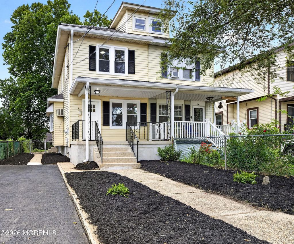 22 Grant Street, Riverside