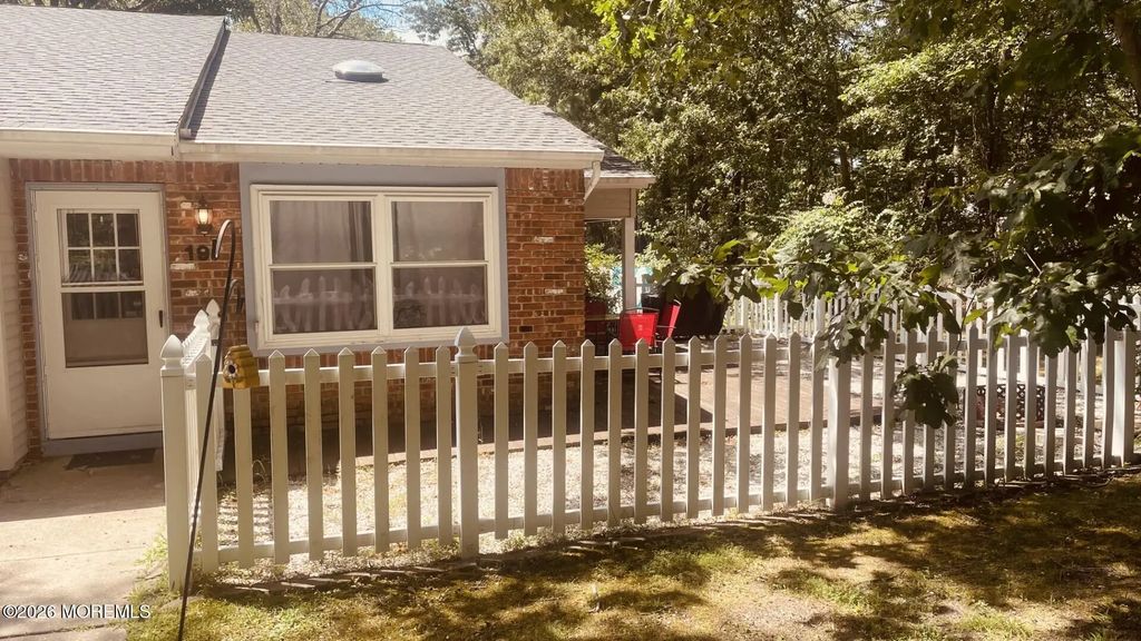 19 Driftwood Drive 212, Little Egg Harbor