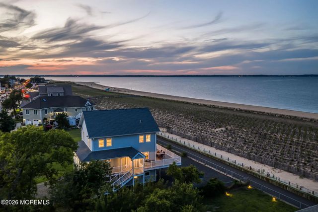655 Front Street, Union Beach