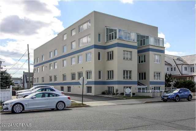 15 Garfield Avenue 102, Avon-by-the-sea