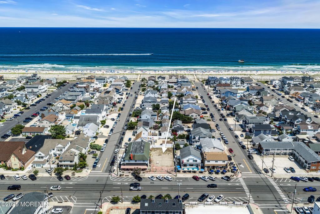 1903 Grand Central Avenue, Lavallette