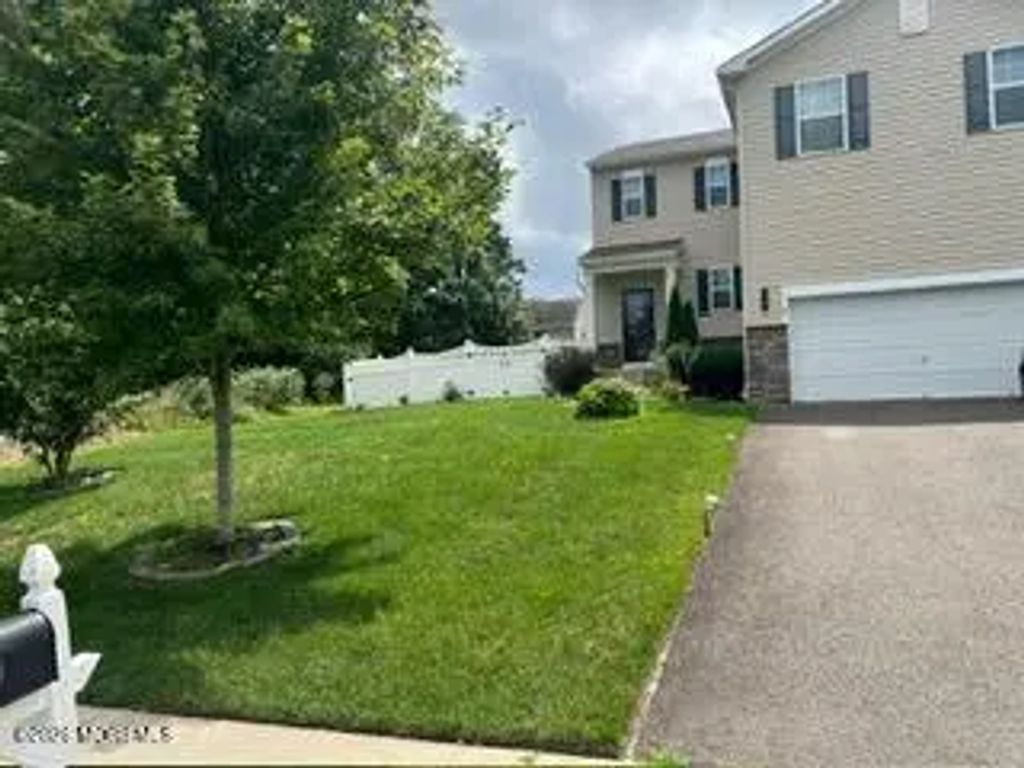 9 Tradewinds Avenue, Barnegat