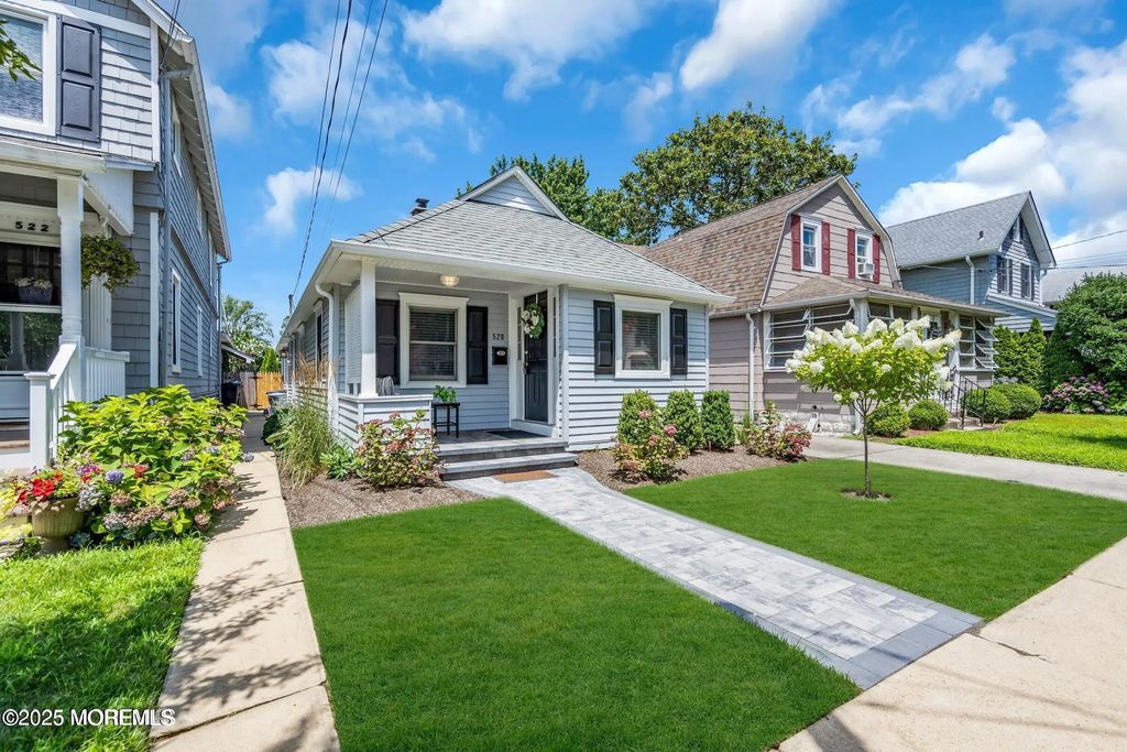 520 Brighton Avenue, Spring Lake