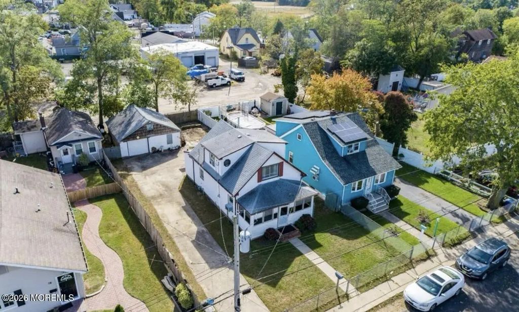 78 Manning Place, Keansburg