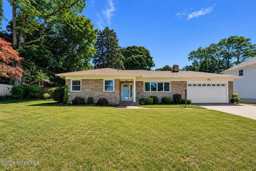 52 Silverwhite Road, Little Silver