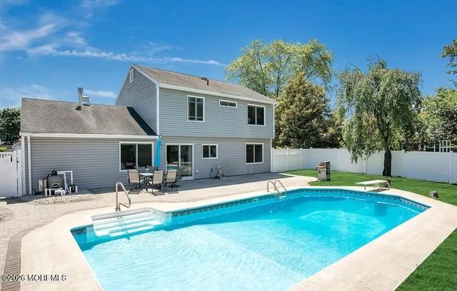 960 Green Hill Boulevard, Toms River