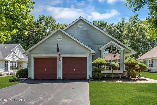 2785 Lenox Street, Toms River