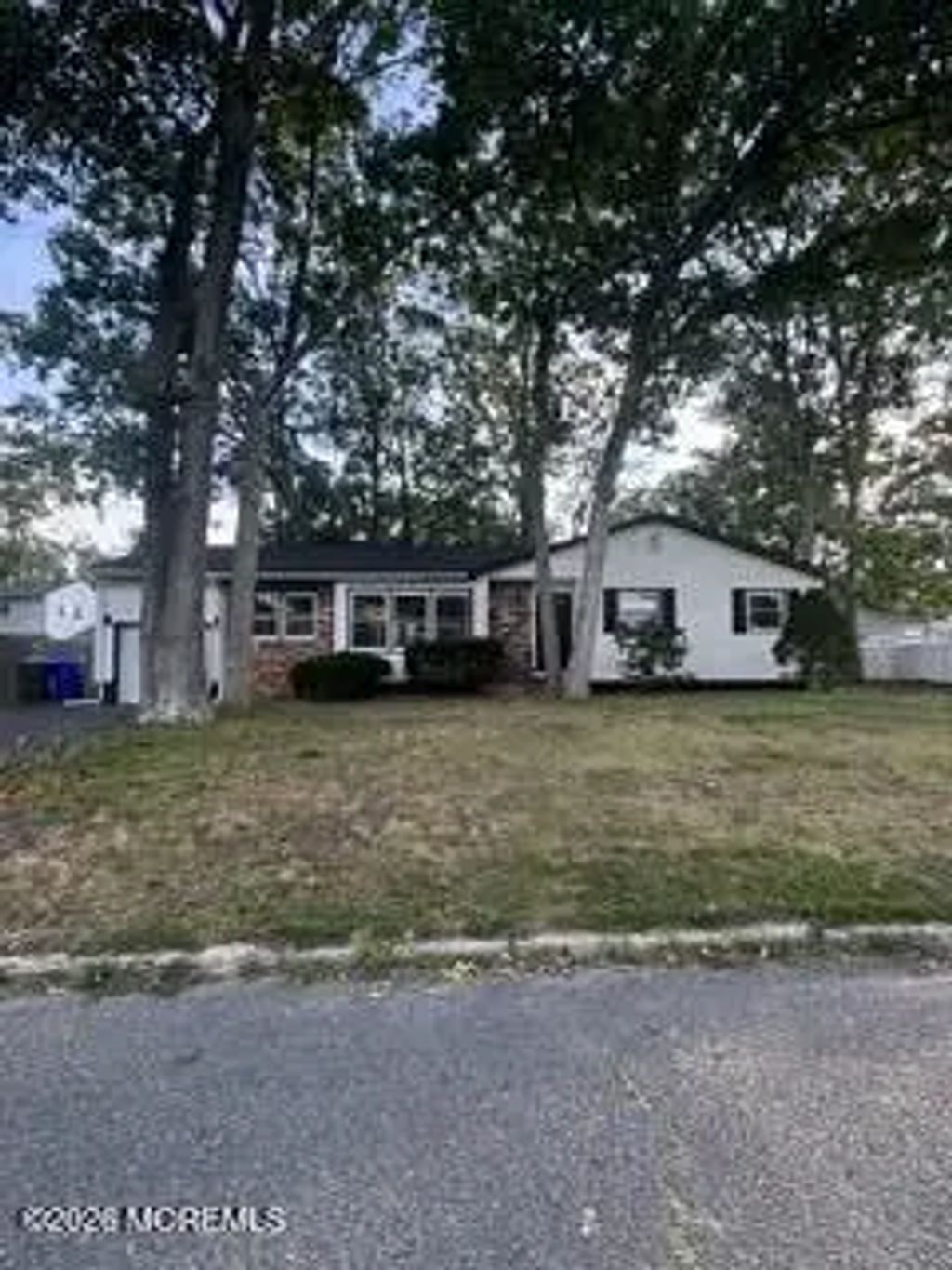 45 River Park Drive, Brick