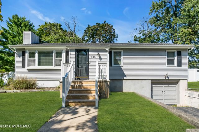 559 Dow Avenue, Oakhurst