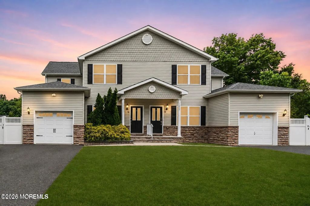 12 Sanford Street, Manalapan