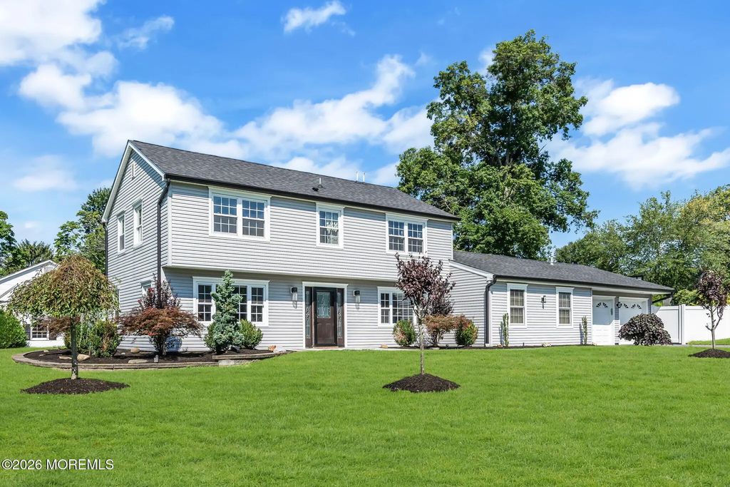 2 Girard Street, Marlboro