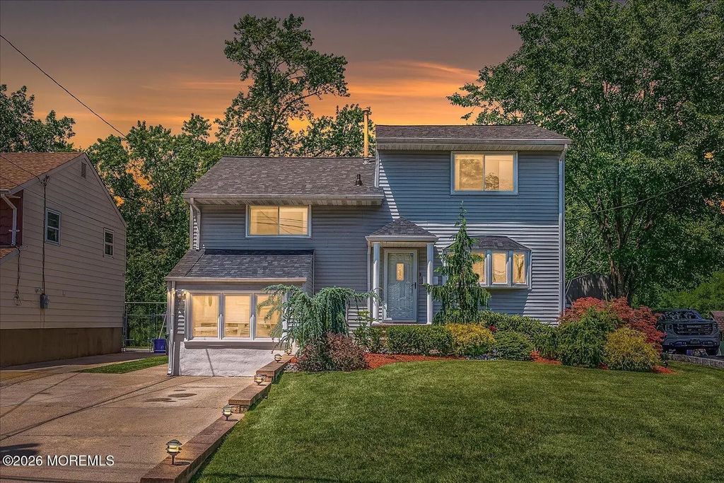 221 N Hill Road, Colonia