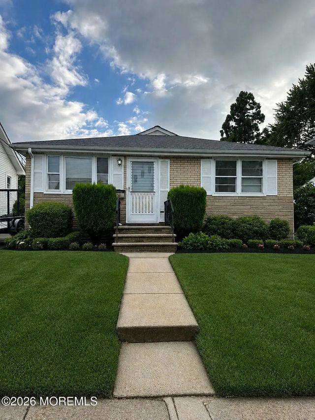24 Exton Street, South River