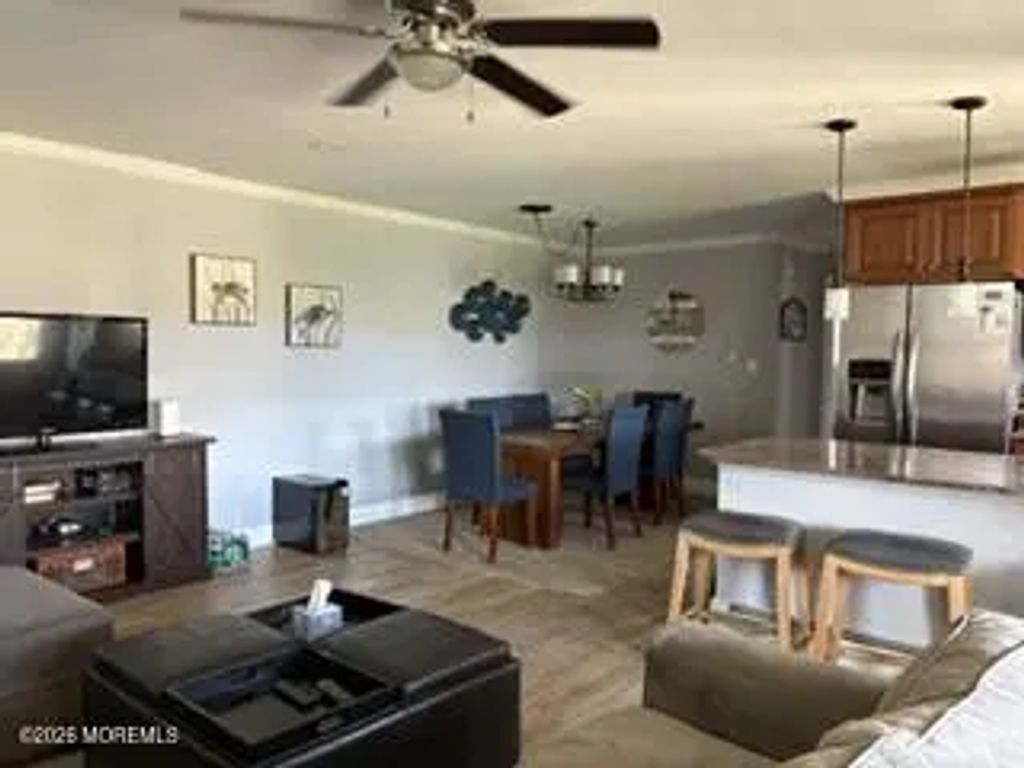 167 Wharfside Drive Winter, Monmouth Beach