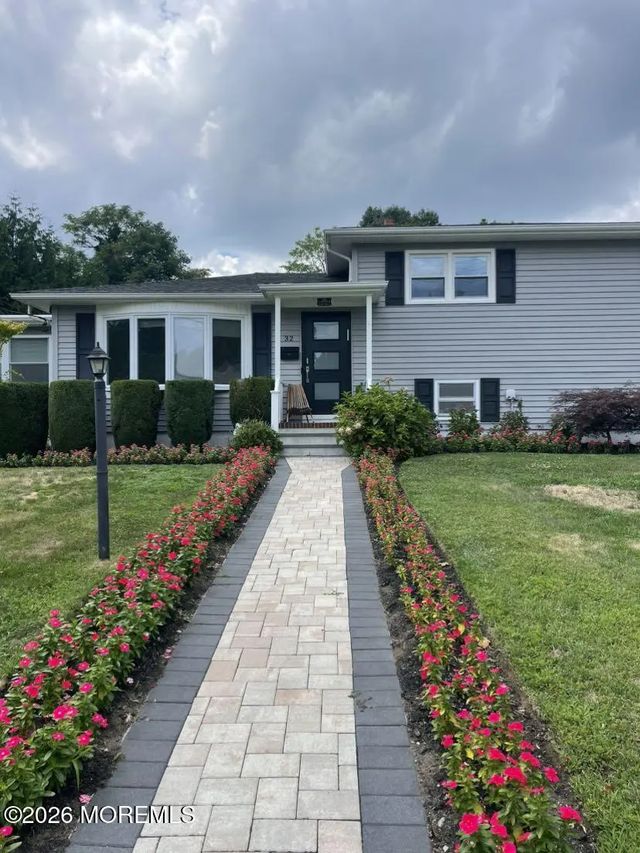 32 Fairway Avenue, West Long Branch