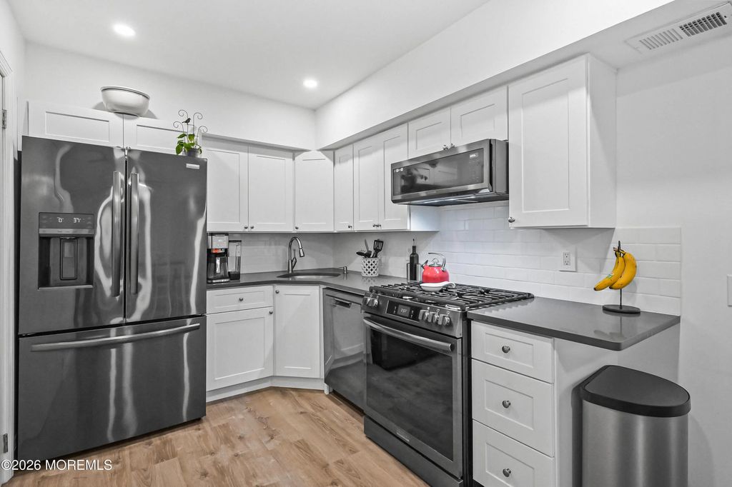 67 Galewood Drive B, Matawan