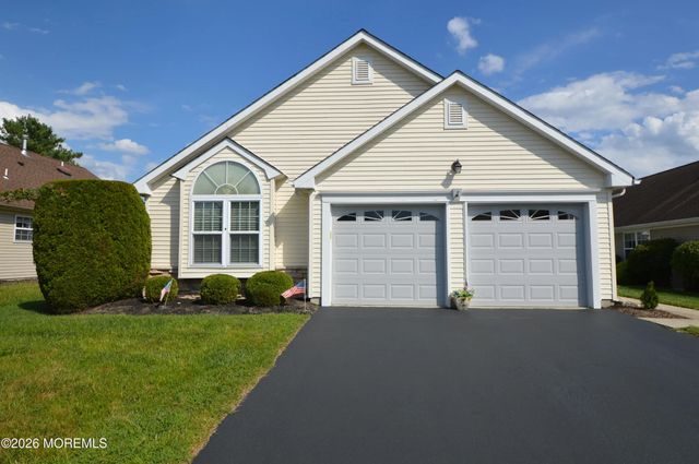 3341 Deep River Lane, Toms River