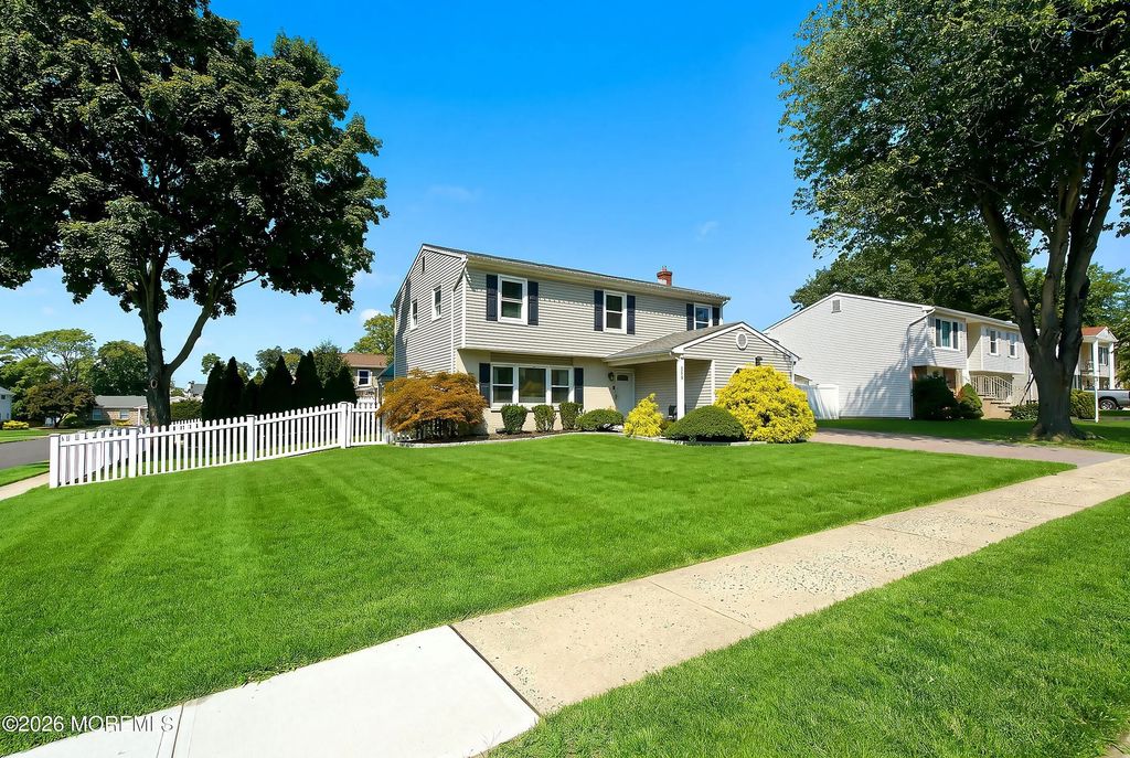 159 Pine Needle Street, Howell