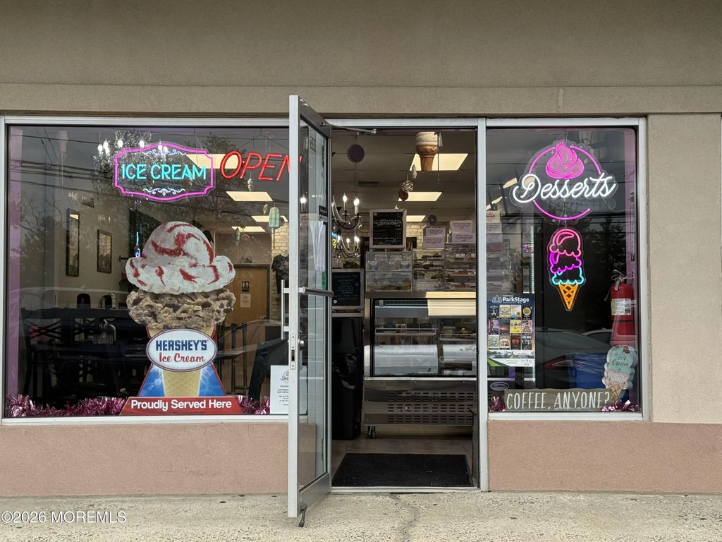 339 W Main Street, Freehold