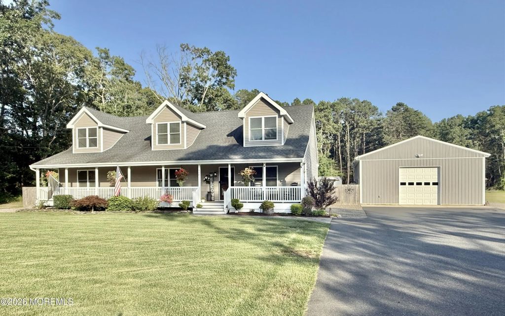 340 Railroad Avenue, West Creek