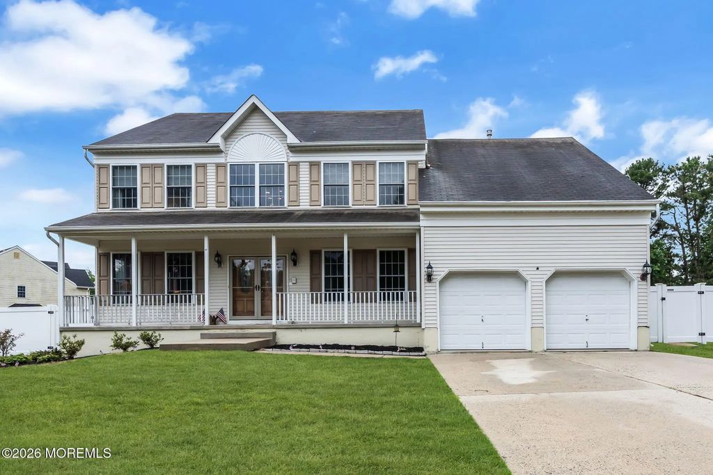 12 Brittany Drive, Bayville