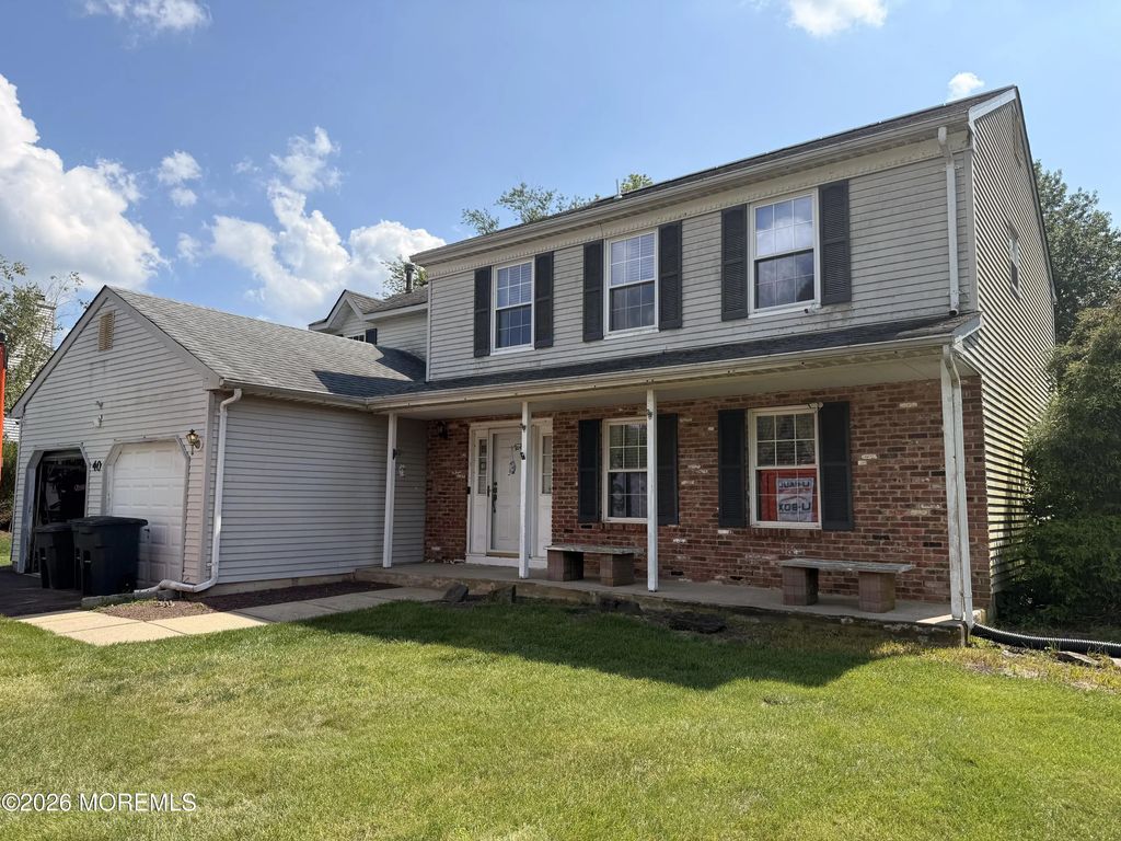 40 Newport Drive, Manalapan