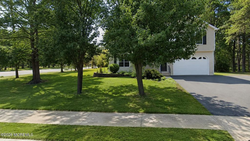 2 Belgian Hill Road, Lakewood