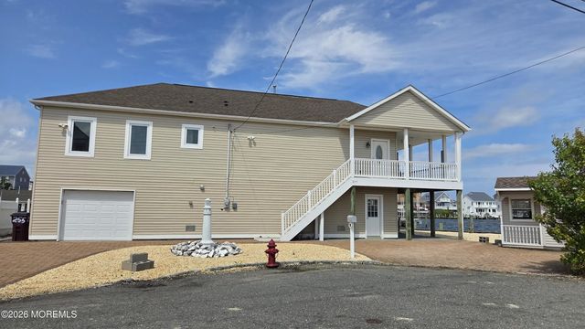 255 Pine Drive, Bayville