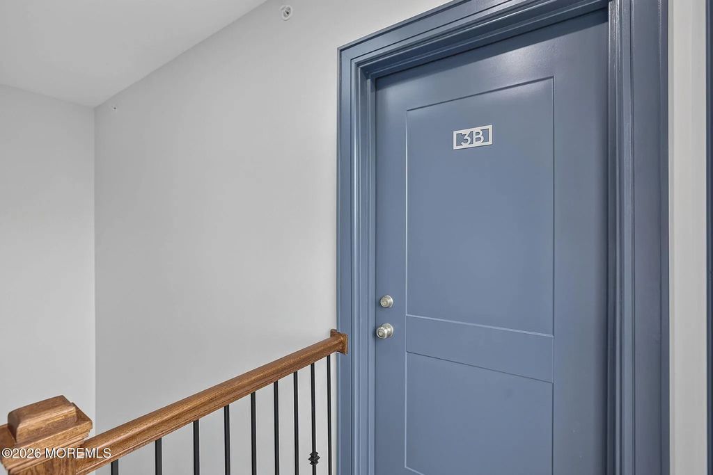 112 Brighton Avenue 3b, Long Branch